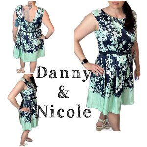 Danny and Nicole navy and mint pleated pinup dress knee length. Size 14